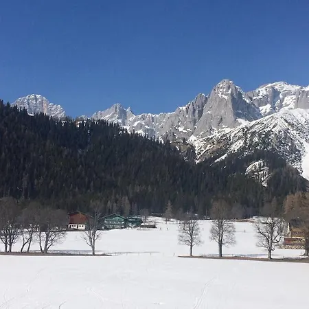 Family - Dachstein View Рамзау
