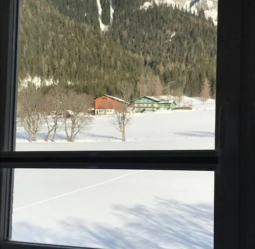 Family - Dachstein View